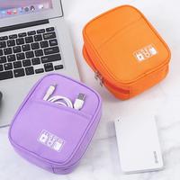 Sacs de rangement Pochette de voyage avec logo personnalisé Chargeurs d'écouteurs avec câble USB numérique portable Petit sac organisateur avec câble électronique