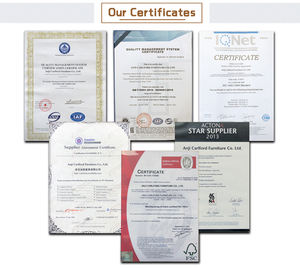 Sillón Acentuado Moderno de Ocio CARLFORD con Flores de Terciopelo y Patas Doradas para Sala de Estar u Hotel - Product Image 4