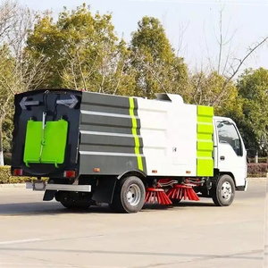 Camión de Limpieza de Calles de Alto Rendimiento Isuzu Howo Faw 4X2, 5CBM, Aspiradora de Polvo con Bomba de Motor de Buena Calidad en Venta - Product Image 5