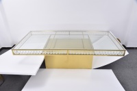 Table rectangulaire de luxe en acier inoxydable avec décor en cristal Mobilier d'hôtel haut de gamme pour les repas Banquets de mariage Événements d'intérieur