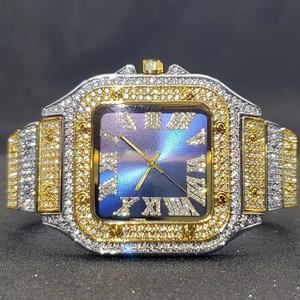 Reloj de Diamantes de Lujo para Hombre, Diseño Cuadrado Dorado con Números Árabes, Esfera Personalizada, Reloj de Pulsera de Cuarzo con Incrustaciones de Circonio - Product Image 3
