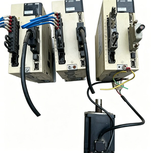 ระบบหุ่นยนต์อุตสาหกรรมคุณภาพสูง SGDV-2R8A01B002000 SGMJV-04AAA6C ระบบไฟฟ้ากระแสสลับ 400 วัตต์ 200 โวลต์ สำหรับระบบอัตโนมัติ - Product Image 4