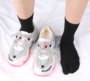 Chaussettes japonaises <span class=keywords><strong>Tabi</strong></span> unisexe à deux orteils, chaussettes à orteils séparés pour tongs, chaussettes montantes pour hommes, chaussettes japonaises à orteils séparés - Product Image 3