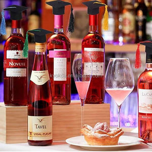 Décorations de bouteilles de vin en forme de mini toque de doctorat avec pompons, pour fêtes à domicile et décorations de table - Product Image 6