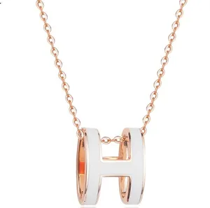 Ожерелье из розового золота, Женская цепочка из нержавеющей стали на ключицу, нишевая дизайнерская легкая Роскошная простая эмалированная подвеска с буквой h