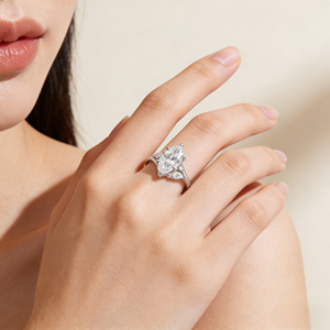 Anillo de Plata de Ley 925 Antideslustre, Chapado en Rodio, con Circonita Brillante, Talla Ajustable, Anillo de Moda - Product Image 5