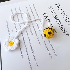 Segnalibri Animali all'Uncinetto Fatti a Mano 2026: Rana, Ape, Girasole - Regalo per Amanti dei Libri, Regali per Insegnanti, Fiori all'Uncinetto, Regalo per il Ritorno a Scuola - Product Image 5