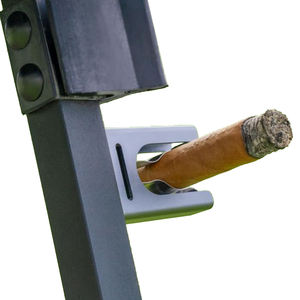 Porte-cigare magnétique pour accessoires de golf Amateurs d'extérieur Alliage d'aluminium Conception antirouille Fixer solidement aux voiturettes de golf - Product Image 2