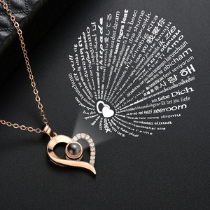 Moda regalo di san valentino 100 lingue amore memoria ti amo proiezione rame oro rosa gioielli collana donna - Product Image 1