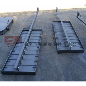 แผ่นระบายอากาศเหล็กกล้า CB*3231-83 พร้อมสกรูยึดสำหรับฝาครอบระบายอากาศ - Product Image 1