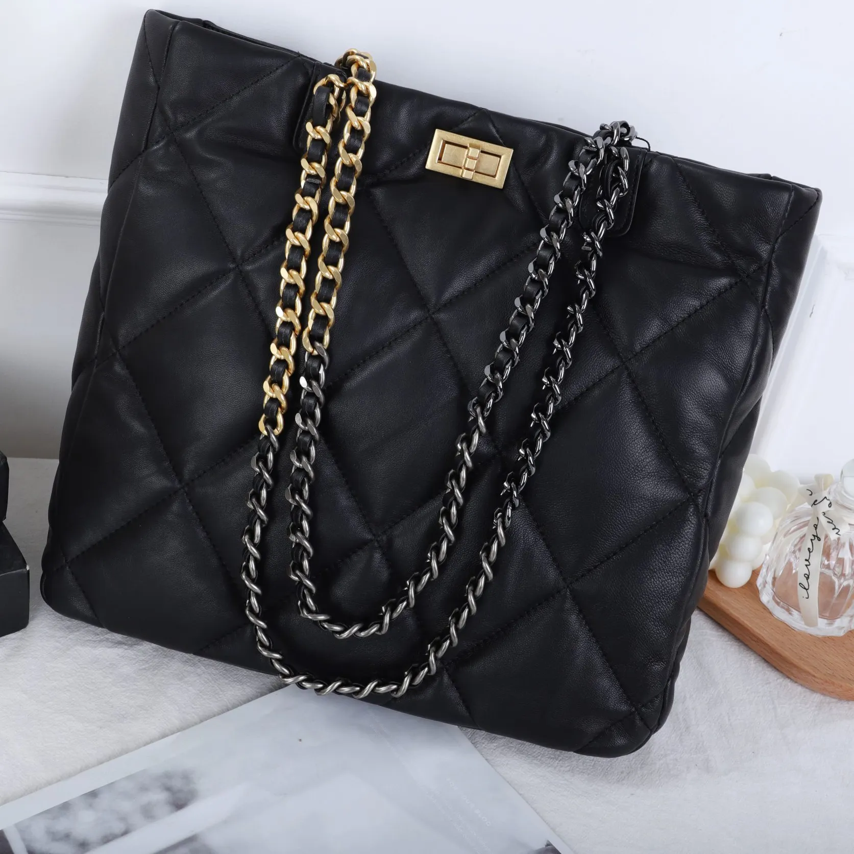 New fashionable designed Elegant and delicately wholesale factory luxury ladies bags leather handbags for women