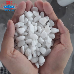 Décorations de dégringolade en pierre de marbre blanc de l'usine du Vietnam Cailloux naturels pour des applications de villa - Product Image 3