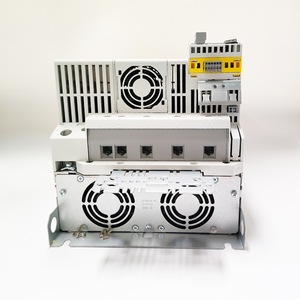 เครื่องแปลงความถี่ Lenze รุ่น E84AVSCE3034VB0 แบบสามเฟส สำหรับอุปกรณ์เครื่องจักร วิศวกรรมไฟฟ้า ผลิตในเยอรมนี - Product Image 3