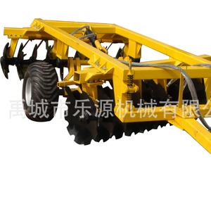 Arado de Discos para Cultivo Agrícola, Rojo, Hidráulico, Montado en Tractor, Equipo de Labranza de Alta Resistencia - Product Image 2
