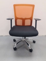 Chaise de bureau exécutive moderne à hauteur réglable en tissu, avec base pivotante en aluminium et fer, idéale pour les postes de travail à domicile ou scolaires des enfants