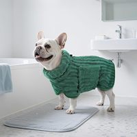 Peignoir pour animaux de compagnie en polaire corail 360 GSM, doux, épais et rayé, absorbant l'eau, avec ceinture ajustable pour le bain et le toilettage des chiens