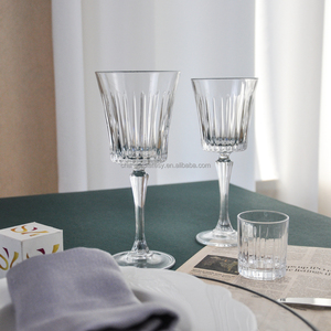 Vente en gros de verres <span class=keywords><strong>à</strong></span> vin de mariage vintage, lot de 6 verres en cristal sans plomb pour gobelet de <span class=keywords><strong>champagne</strong></span> pour vin rouge - Product Image 4