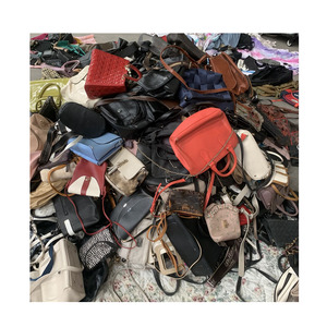 Sacs d'occasion en gros d'usine, sacs de marque de luxe de seconde <span class=keywords><strong>main</strong></span>, sacs de créateurs mixtes, sacs de luxe pour femmes, sacs à <span class=keywords><strong>main</strong></span> d'Italie en boîte - Product Image 6