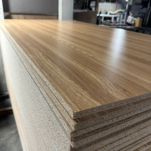 Suministro directo de muebles de oficina de tablero de partículas de capa de melamina negra de alta calidad, tablero de partículas <span class=keywords><strong>OSB</strong></span> a prueba de agua - Product Image 2