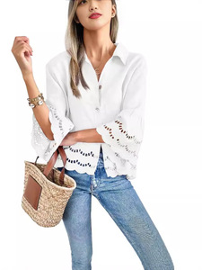 Blusa de Encaje Tejido para Mujer, Estilo Europeo Americano, Corte Holgado Informal, Primavera-Verano, con Mangas Acampanadas <span class=keywords><strong>y</strong></span> Logotipo Frontal - Product Image 4