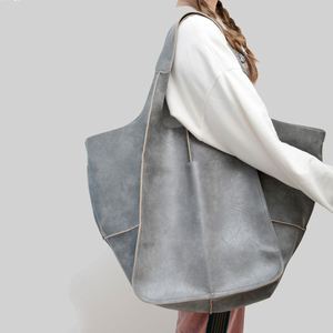 Sacs à main spacieux en cuir souple, sacs fourre-tout vintage pour femme, sacs à main de créateur en cuir PU huilé pour femme, vente en gros Chine - Product Image 1