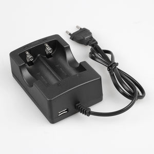 شاحن بطارية ليثيوم ثنائي الفتحات HD-999A لبطاريات 26650/18650 بقوة 4.2 فولت و800 مللي أمبير مع منفذ USB للميكروفون والكاميرا - Product Image 5