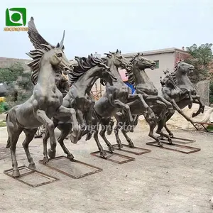 Escultura personalizada de fábrica, decoración grande para exteriores, carro de bronce y caballo negro