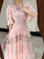 Robe longue en tulle pour femme, col rond, ornée de fleurs 3D et de perles, à volants, manches mi-longues, superpositions étagées, pour invitée de mariage ou soirée