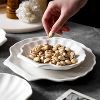 Schattig stijlvolle catering fruit keramische schaal porseleinen schaal voor huishoudelijk gebruik schelpdesign voor bruiloft restaurant decoratie