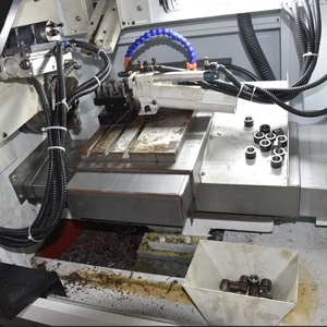 <span class=keywords><strong>Torno</strong></span> <span class=keywords><strong>de</strong></span> China <span class=keywords><strong>Torno</strong></span> CNC <span class=keywords><strong>de</strong></span> escritorio CK0660A con brazo mecánico - Product Image 4