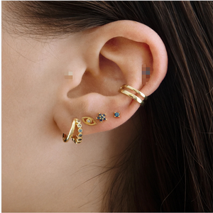 Set de 5 Pendientes Huggie con Doble Borde y Diseño de Sombrero Vaquero, Botas y Caballo - Product Image 3