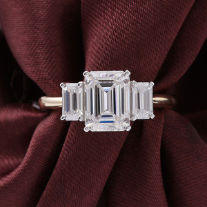 Anillo de oro macizo de 18K y 14k, anillo de Aguamarina de zafiro creado en laboratorio, zafiro de laboratorio, corte esmeralda D VVS, moissanita, anillo de bodas de <span class=keywords><strong>3</strong></span> piedras - Product Image 5