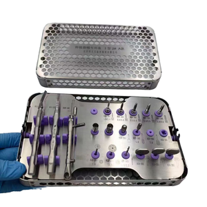 Le fabbriche cinesi forniscono kit di strumenti dentali, set di strumenti chirurgici dentali ed espansori ossei in acciaio. - Product Image 1