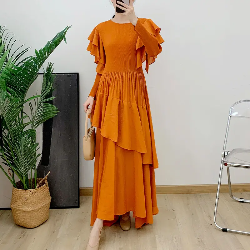 2024 Spring Lotus Sleeve Pleated Dress Elegant and Unique Design Fashionable Large Size Pleated Dress for Women