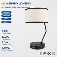 Lampe de chevet moderne avec chargeur sans fil, port USB, prise AC E26, abat-jour en tissu, pour chambre à coucher, hôtel, salon