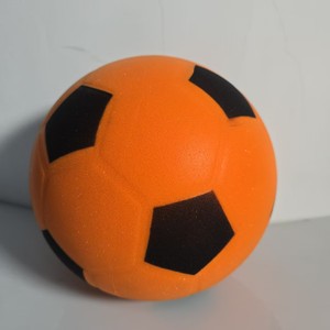 Jouet d'entraînement de football d'intérieur personnalisé OEM, en mousse PU souple pour usage domestique, ballon de football silencieux - Product Image 2
