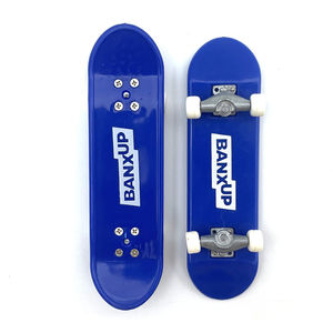 Vente en gros Nouveau paquet Cadeau promotionnel Jouet <span class=keywords><strong>Mini</strong></span> plastique Blanc Roues Impression Couleur Planche de bureau Personnalisé Doigt Planche à roulettes pour enfants - Product Image 2