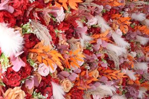 Parete Floreale per Matrimonio con Rose <span class=keywords><strong>Rosa</strong></span> <span class=keywords><strong>e</strong></span> Bianche, Sfondo di Fiori Artificiali, Parete Floreale 3D per Matrimonio - Product Image 3