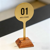 Numéro de Table Personnalisé en Laiton Haut de Gamme pour Hôtels et Restauration – Plaque Numérique de Table VIP Préreservée