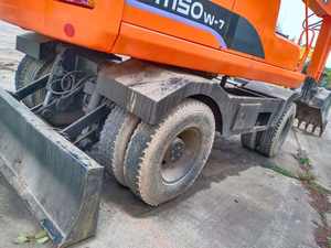 รถขุดตีนตะขาบ Doosan DH150W-7 มือสอง พร้อมมอเตอร์ Hino Isuzu ปั๊ม Kawasaki อะไหล่เกียร์ ราคาถูก - Product Image 6