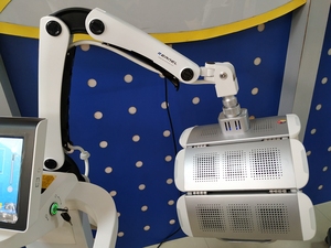 Máquina de Fototerapia LED PDT de 7 Colores para Rejuvenecimiento Facial, Desbloquea el Secreto de una Piel Radiante, Cuidado del Cuero Cabelludo - Product Image 6