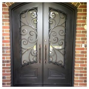 Portail commercial en fer forgé robuste Prima avec serrure électrique et lecteur de carte pour contrôle d'accès - Product Image 3