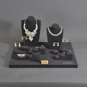 ชุดจัดแสดงเครื่องประดับดีไซน์ใหม่ ถาดหนังสำหรับใส่เครื่องประดับ แหวน กำไล สร้อยคอ ต่างหู พร้อมที่เก็บเครื่องประดับ - Product Image 4