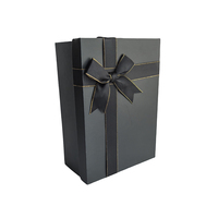 Emballage de couvercle à rabat boîtes pliantes personnalisées en carton couvercle et base vêtements boîte de papier pliante en ruban cadeau pour petite expédition
