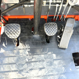 Spedizione Gratuita Carrello Elevatore Fuoristrada Diesel 4x4 da 1,5, 3,5, 5, 6 Tonnellate con Montante a 3 Stadi per Tutti i Terreni Difficili - Product Image 5