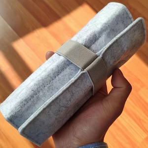 กระเป๋าใส่<span class=keywords><strong>ปากกา</strong></span>แบบม้วนอเนกประสงค์ กล่องเก็บเครื่องเขียนแบบพับได้ ใส่ปากกาได้ 11 ด้าม ขนาด 31x19.5 ซม. สำหรับนักเรียน นักศึกษา - Product Image 4