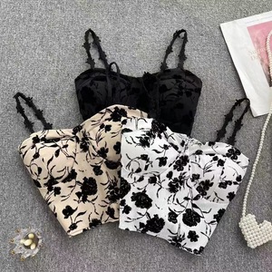 Chaleco Acolchado con Estampado de Rosas Estilo París Francés, Camisola con Flores de Camelia, Top Corto Elegante Retro para Mujer - Product Image 1