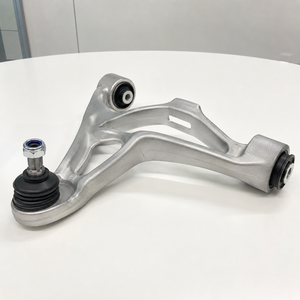 Fabricant d'éléments de suspension en aluminium forgé sur mesure selon dessin OEM pour les pièces automobiles et les véhicules tout-terrain - Product Image 2