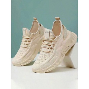 Sneakers Leggere da Donna Beige alla Moda Scarpe Estive da Corsa per Esterni con Suole Morbide Soletta in Rete da Tennis Realizzata in EVA - Product Image 5