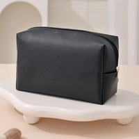 Petite pochette de maquillage de voyage en cuir PU imperméable pour femmes personnalisable sac à cosmétiques organisé personnalisé pour la beauté en déplacement